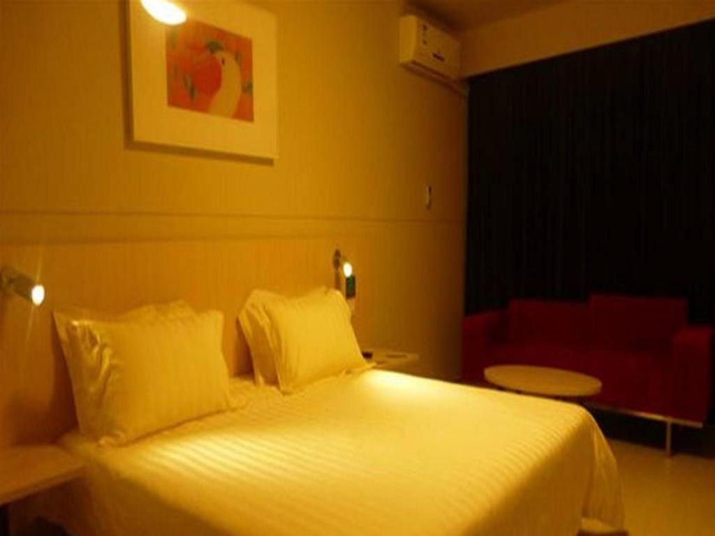 Jinjiang Inn Changchun Hongqi Street Dış mekan fotoğraf