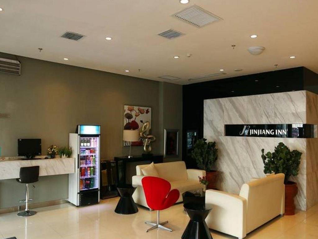 Jinjiang Inn Changchun Hongqi Street Dış mekan fotoğraf