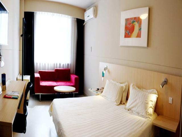 Jinjiang Inn Changchun Hongqi Street Dış mekan fotoğraf