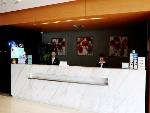 Jinjiang Inn Changchun Hongqi Street Dış mekan fotoğraf